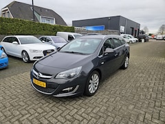 Opel Astra Sports Tourer - 1.7 CDTi Cosmo