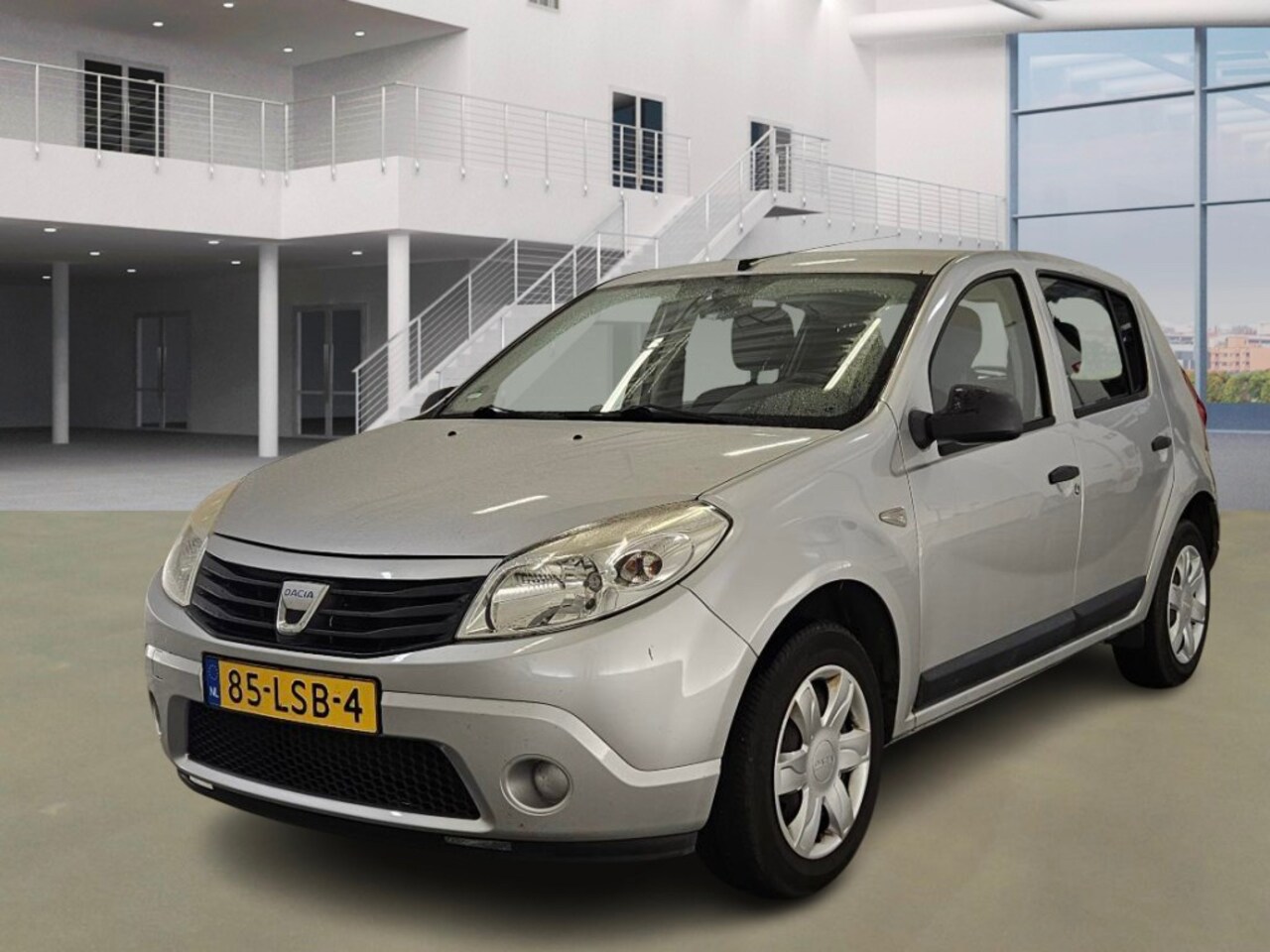 Dacia Sandero - 1.2 Ambiance/ LAAG KM - AutoWereld.nl