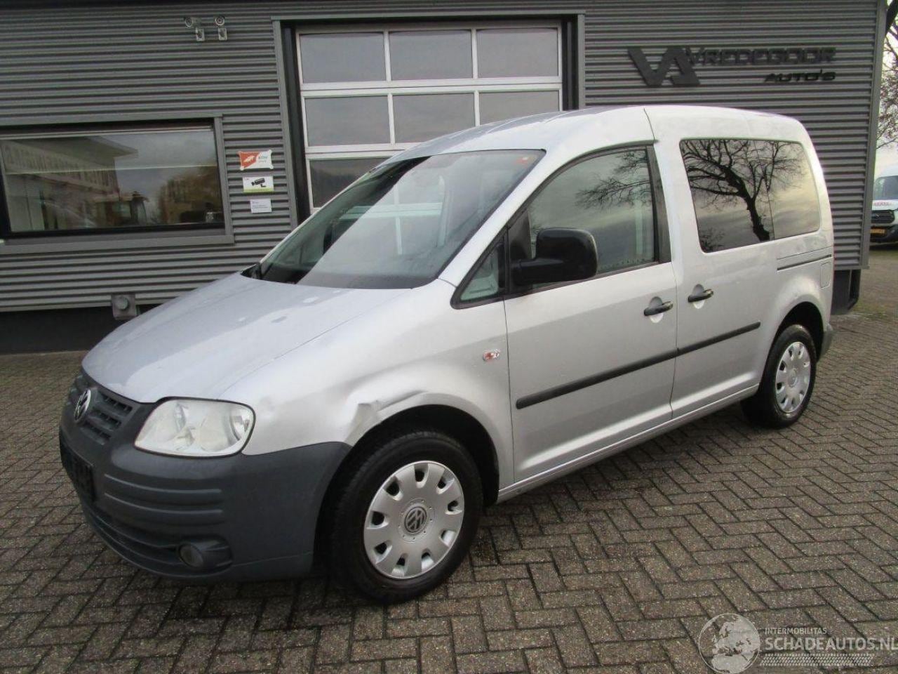 Volkswagen Caddy - Life 1.6 - AutoWereld.nl