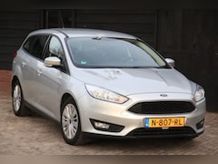 Ford Focus Wagon - 1.5 TDCI Lease Edition Navigatie/Parkeersensor v, a/Elek-Pakket/Apk 11-2026