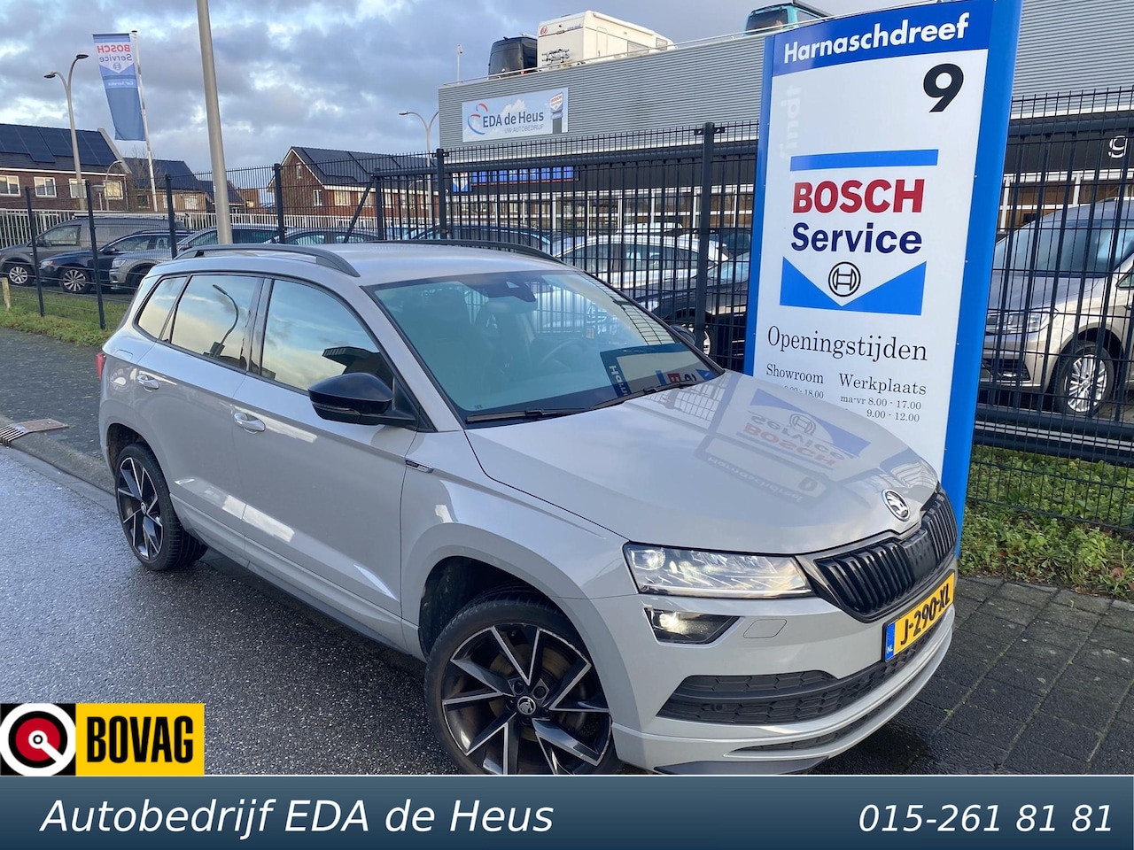 Skoda Karoq - 1.5 TSi 150pk ACT Sportline Business met o.a. stoel-/stuurverwarming, LED, 19", virtual co - AutoWereld.nl