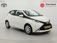 Toyota Aygo - 1.0 VVT-i x-play | Airco | Camera | Elektrische ramen voor | Bluetooth | All Season