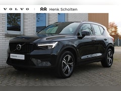 Volvo XC40 - B4 Automaat Plus Dark | All-season banden | Verwarmbare voorstoelen | Verwarmbaar stuurwie
