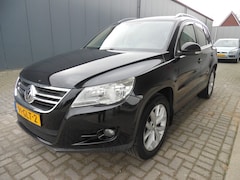Volkswagen Tiguan - 1.4 TSI SPORTenST. 4M