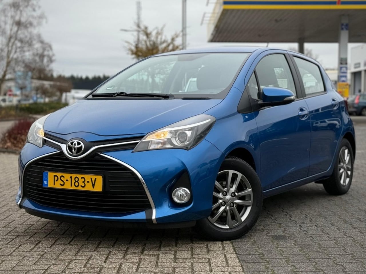 Toyota Yaris - 1.3 VVT-I COMFORT CAMERA AIRCO LM - AutoWereld.nl