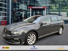Volkswagen Passat Variant - 1.4 TSI DSG GTE CAMERA/NAVI/CARPLAY/ACC/STOELVERW