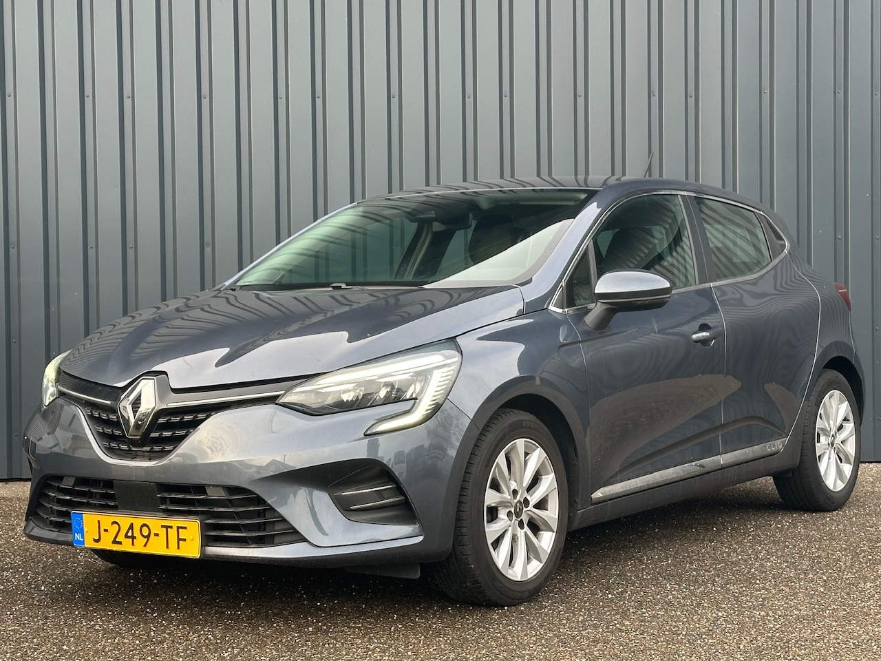 Renault Clio - 1.0 Turbo 100pk Intens I Navigatie I Cruise Control I Keyless I PDC I Climate Control I - AutoWereld.nl