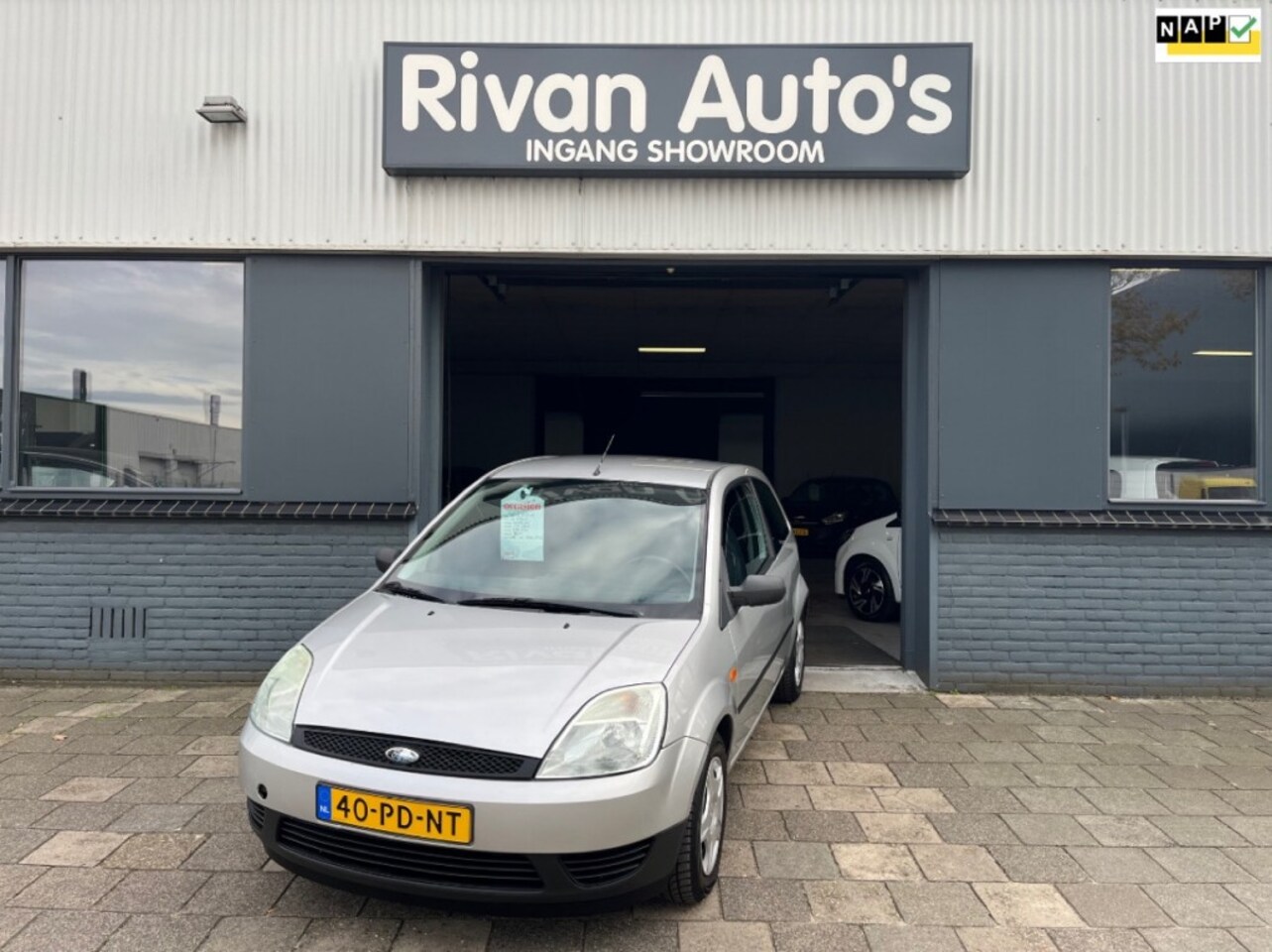 Ford Fiesta - 1.3 Style 1.3 STYLE - AutoWereld.nl