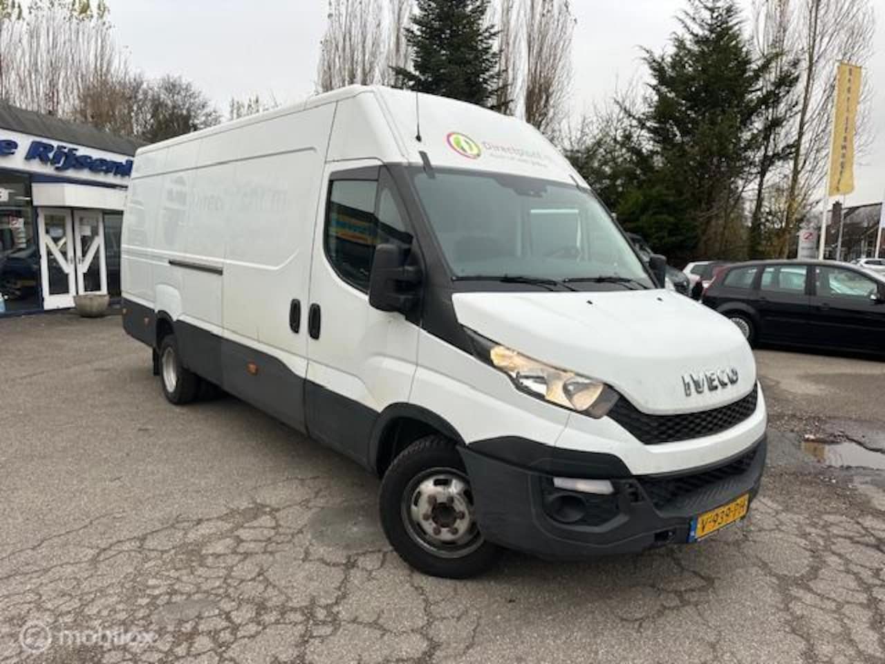 Iveco Daily - 35C15V 2.3 410 H2 L 35C15V 2.3 410 H2 L - AutoWereld.nl