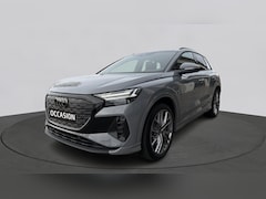 Audi Q4 e-tron - 45 quattro 286Pk Advanced Edition 82 kWh / Camera / Stoelverwarming / PDC V+A