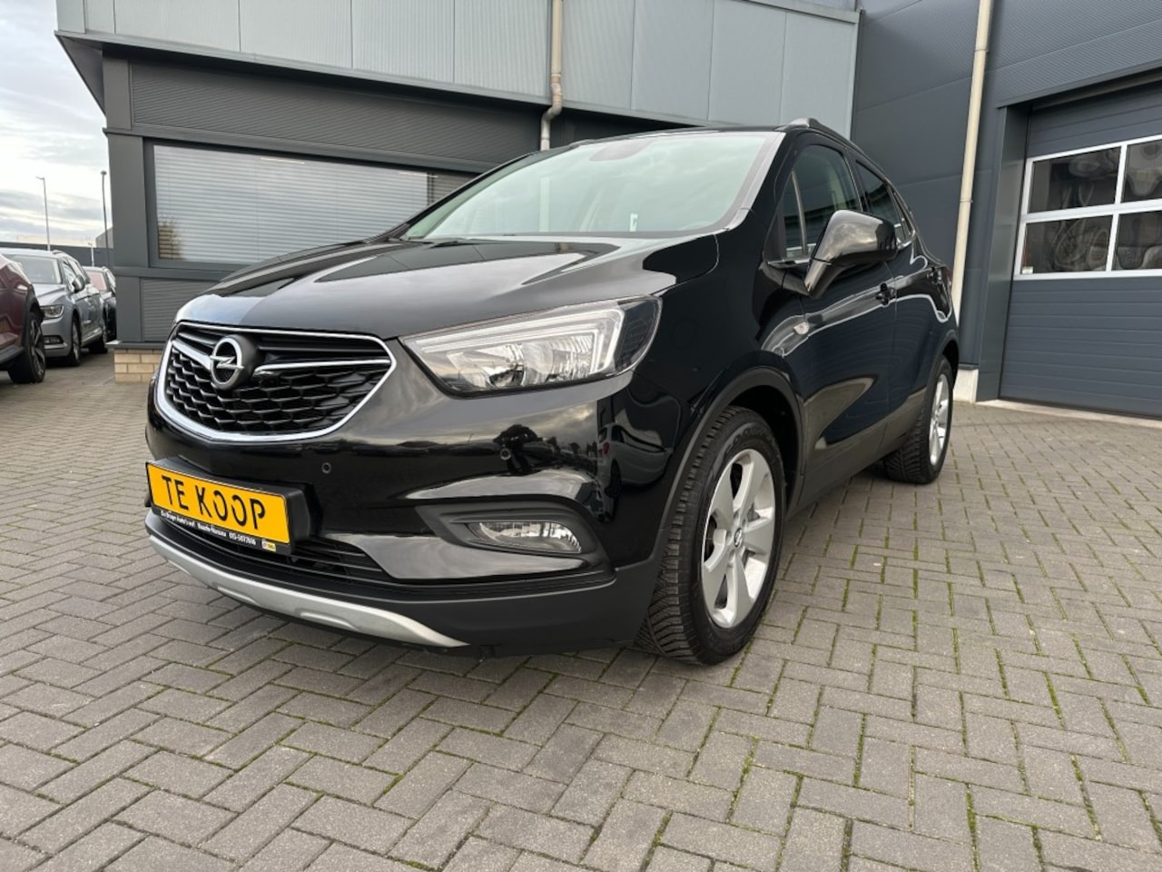 Opel Mokka X - 1.4 Turbo Business, navigatie, trekhaak, PDC, cruise control, Apple Carplay - AutoWereld.nl