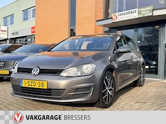 Volkswagen Golf - 1.2 TSI Trendline
