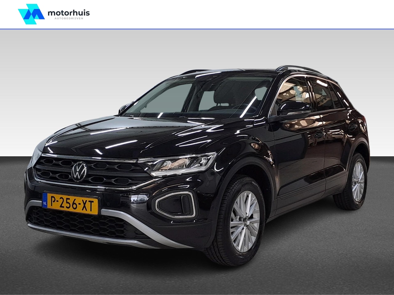 Volkswagen T-Roc - 1.5 TSI 150PK DSG-7 STYLE APP CONNECT ECC TEL PDC CARPLAY LED NAP - AutoWereld.nl
