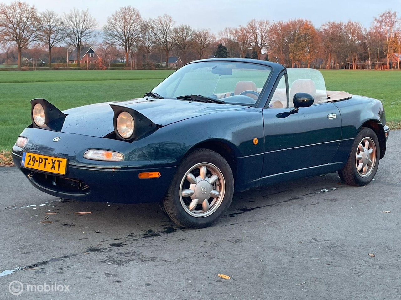 Mazda MX-5 - 1.6i NA Limited Edition Montego Blue - AutoWereld.nl
