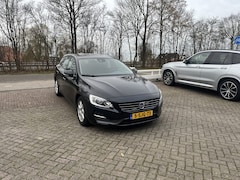 Volvo V60 - 1.6 T3 TREKHAAK STOELVERWARMING NAVI CLIMA