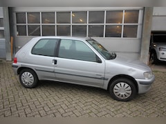 Peugeot 106 - 1.4 Accent Elektrische ramen en stuurbekrachtiging