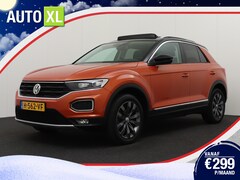 Volkswagen T-Roc - 1.5 150 PK Aut. TSI Style Plus Pano-Dak Trekhaak Digi. Dash