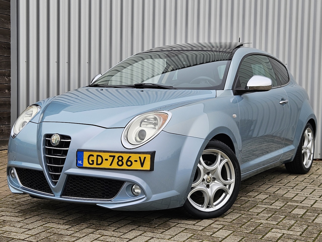 Alfa Romeo MiTo - 1.4 Turbo /Pano/Cruise/Airco/PDC/Clima! - AutoWereld.nl