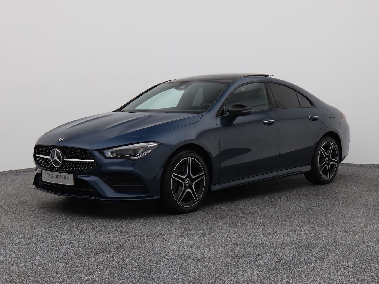 Mercedes-Benz CLA-Klasse - 250 e Business Solution AMG Limited | PANO | CAMERA | MEMORY | KEYLESS | STOELVERW. - AutoWereld.nl