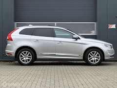 Volvo XC60 - 2.0 D4 FWD Summum Geartronic-8 -Panoramadak-Trekhaak-Nav-Xenon-Leder