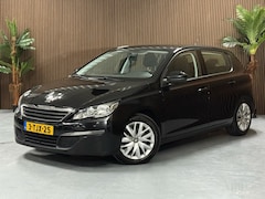 Peugeot 308 - 1.2 VTi Blue Lease