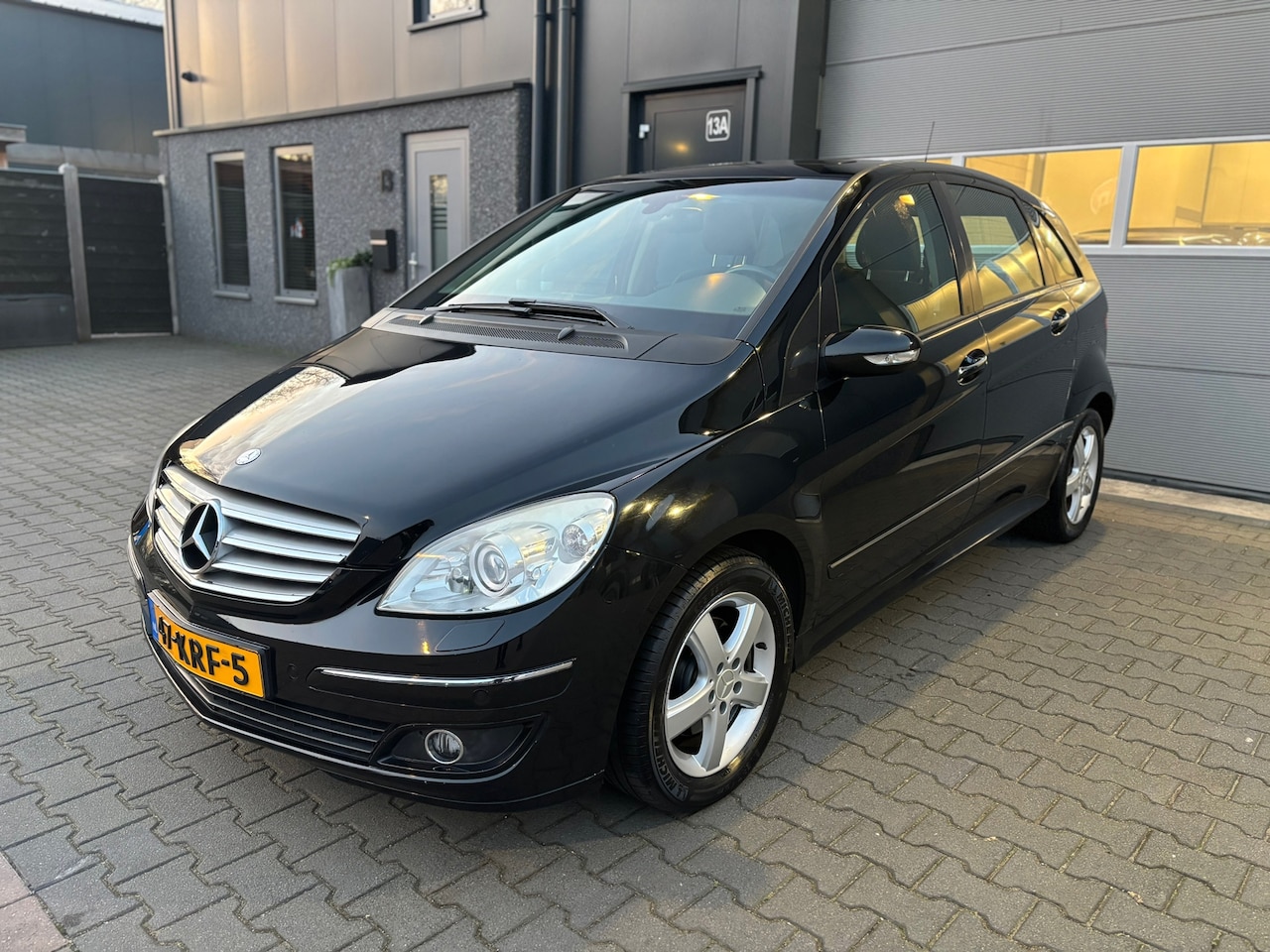 Mercedes-Benz B-klasse - 200 Turbo 5DRS|AUTOMAAT|AIRCO|Panoramadak |Parkeersensoren|Nieuwe APK - AutoWereld.nl