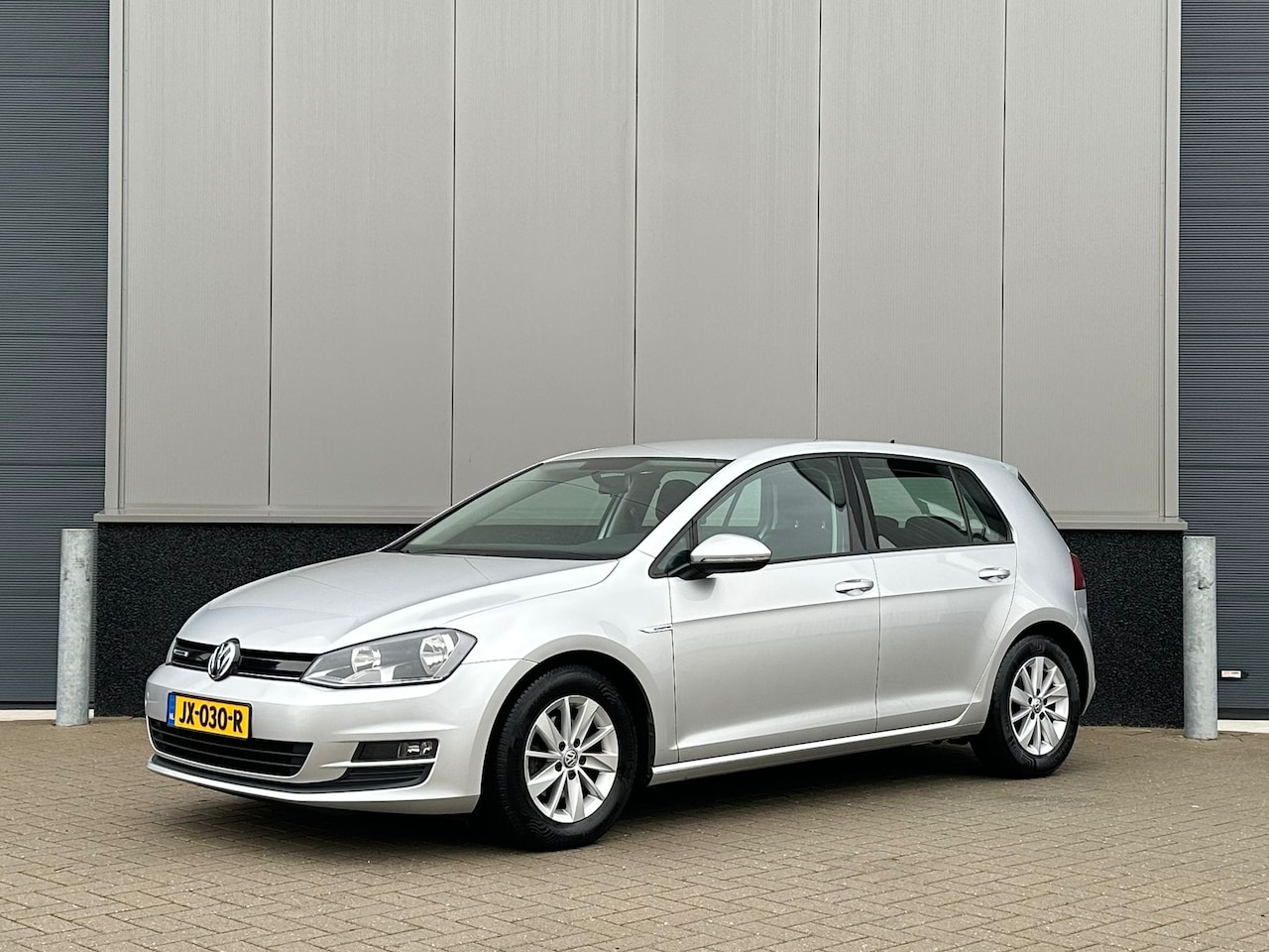 Volkswagen Golf - 1.0 TSI Edition - AutoWereld.nl