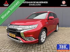 Mitsubishi Outlander - 2.4 PHEV Instyle trekhaak side skirts