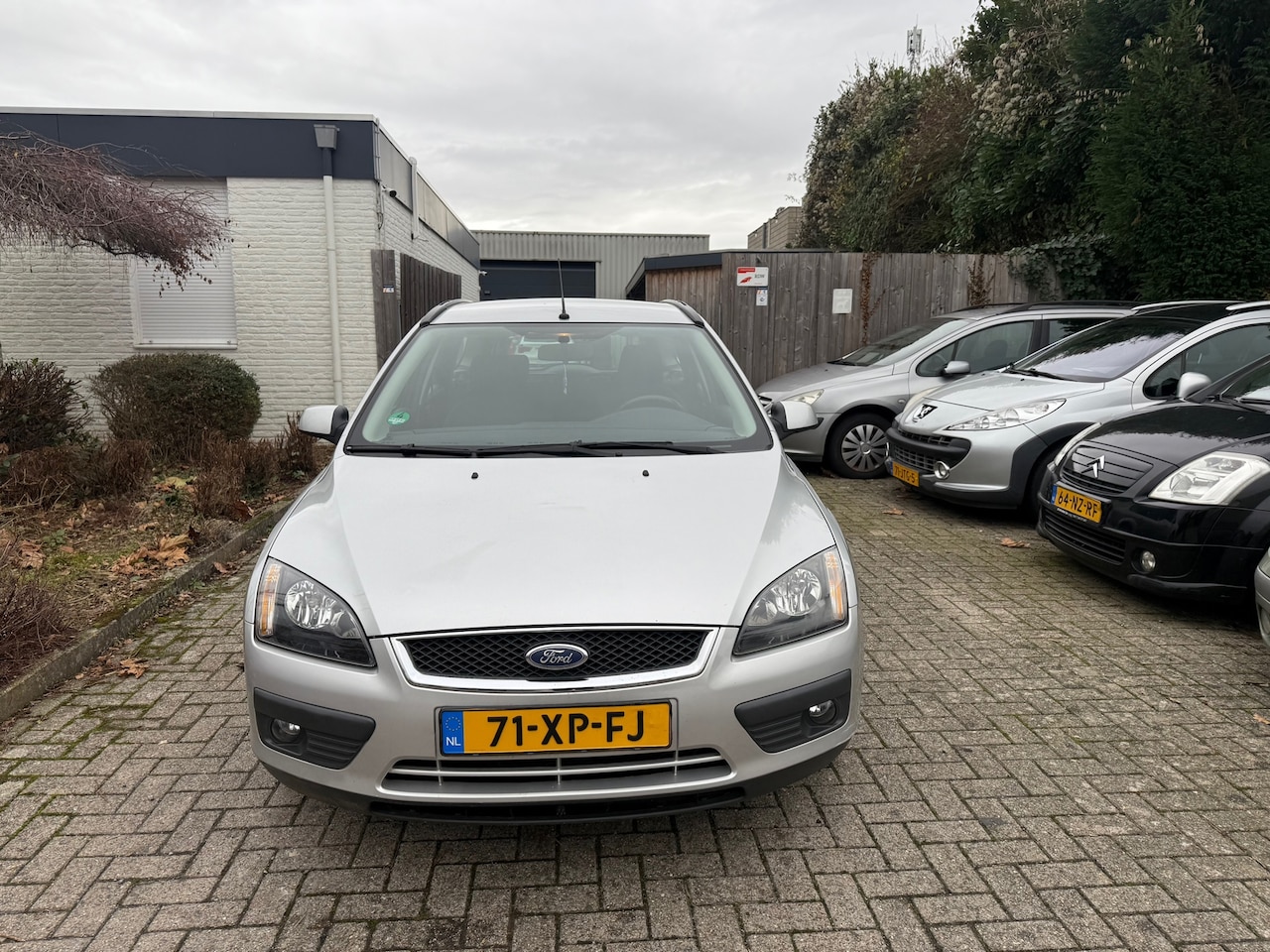 Ford Focus Wagon - 1.6-16V Futura 1.6-16V Futura - AutoWereld.nl