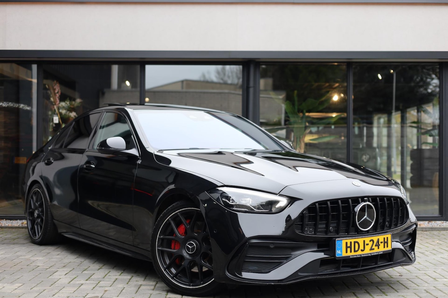 Mercedes-Benz C-klasse - 200 AMG Line | Pano | LED | |Sfeer| 19"LMV | - AutoWereld.nl