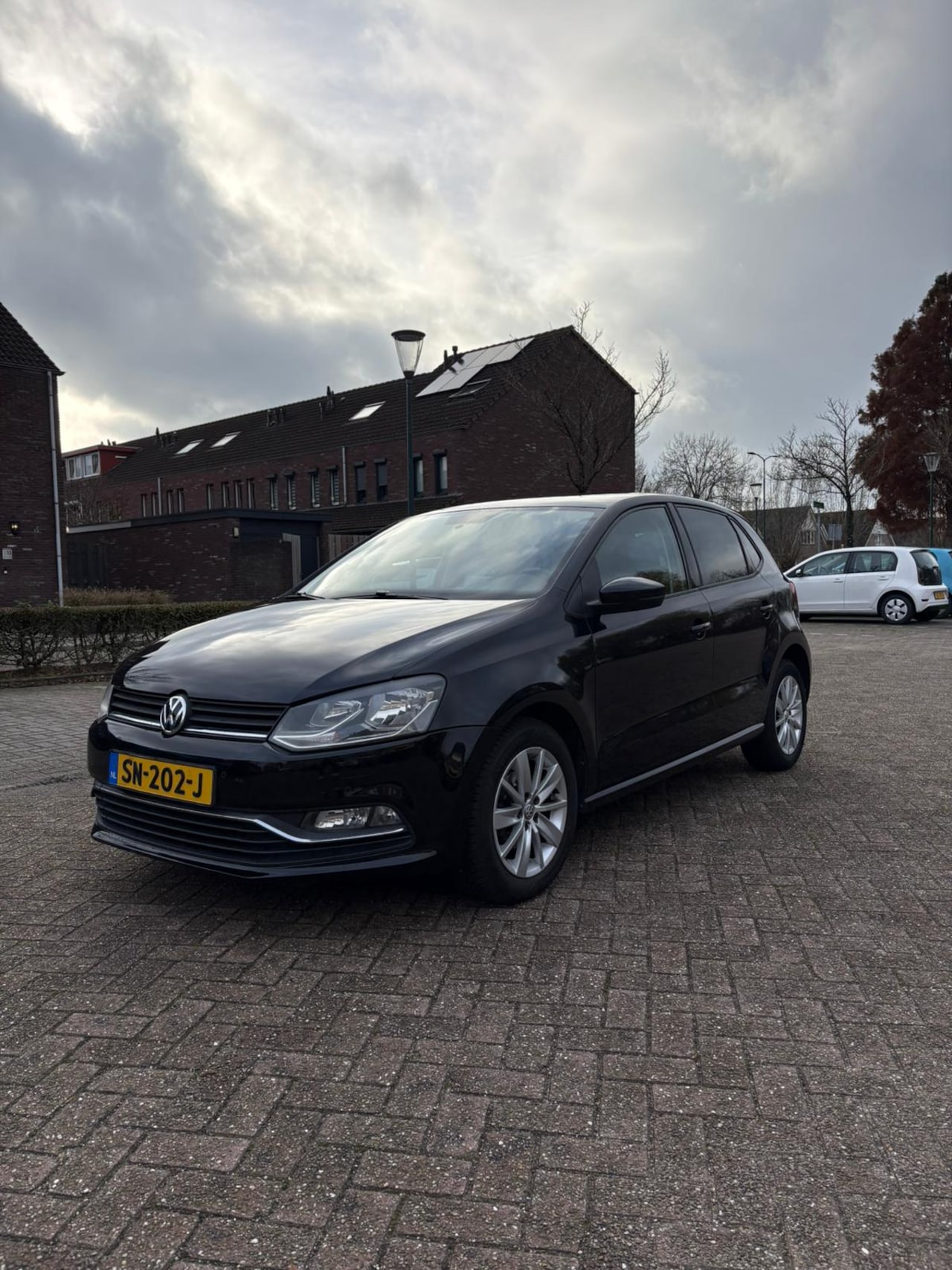 Volkswagen Polo - 1.0 First Edition - AutoWereld.nl