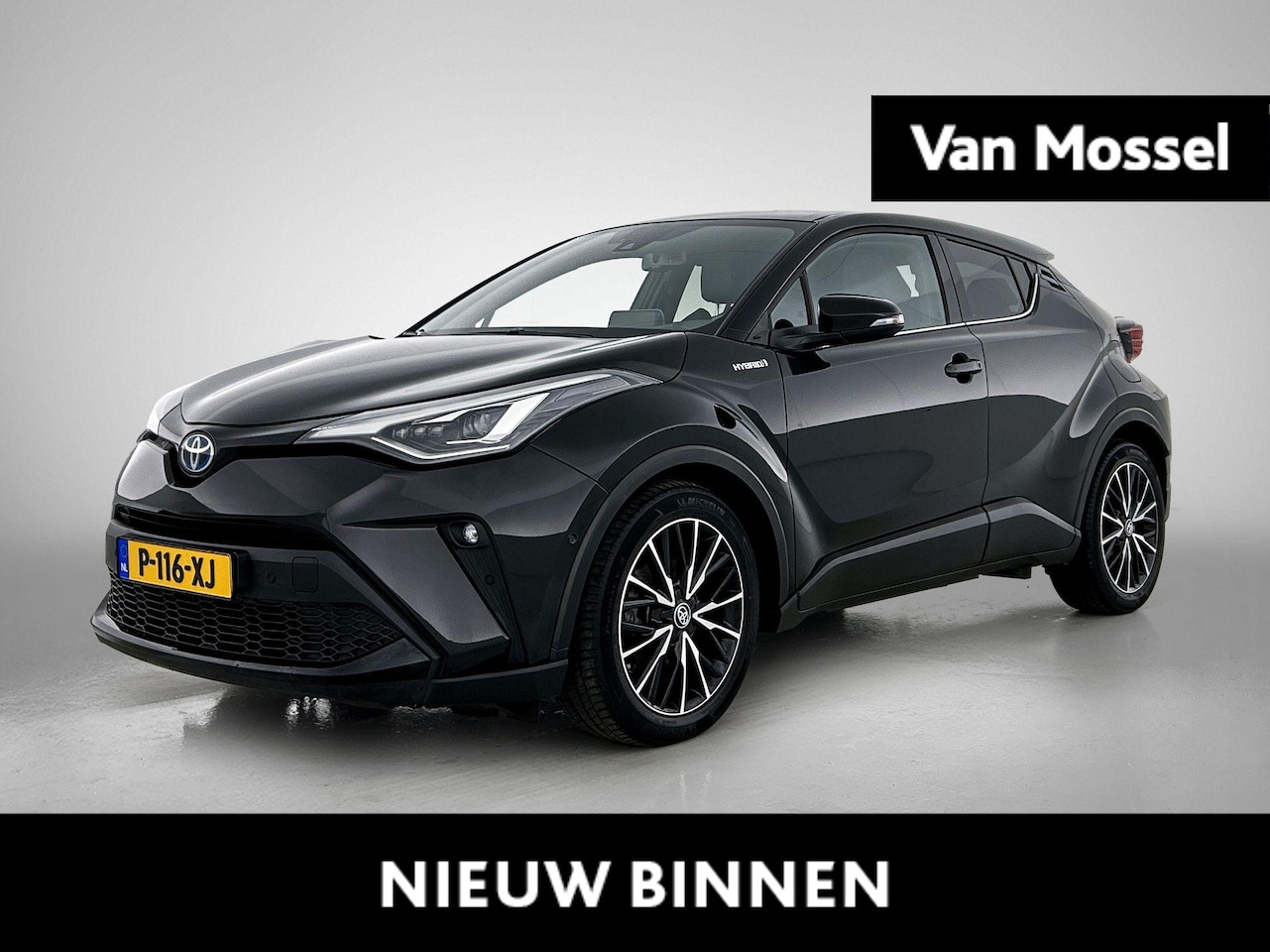 Toyota C-HR - 2.0 Hybrid Business Plus 184 PK | Automaat | Trekhaak | Navigatie | Camera | Stoelverwarmi - AutoWereld.nl