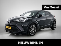 Toyota C-HR - 2.0 Hybrid Business Plus 184 PK | Automaat | Trekhaak | Navigatie | Camera | Stoelverwarmi