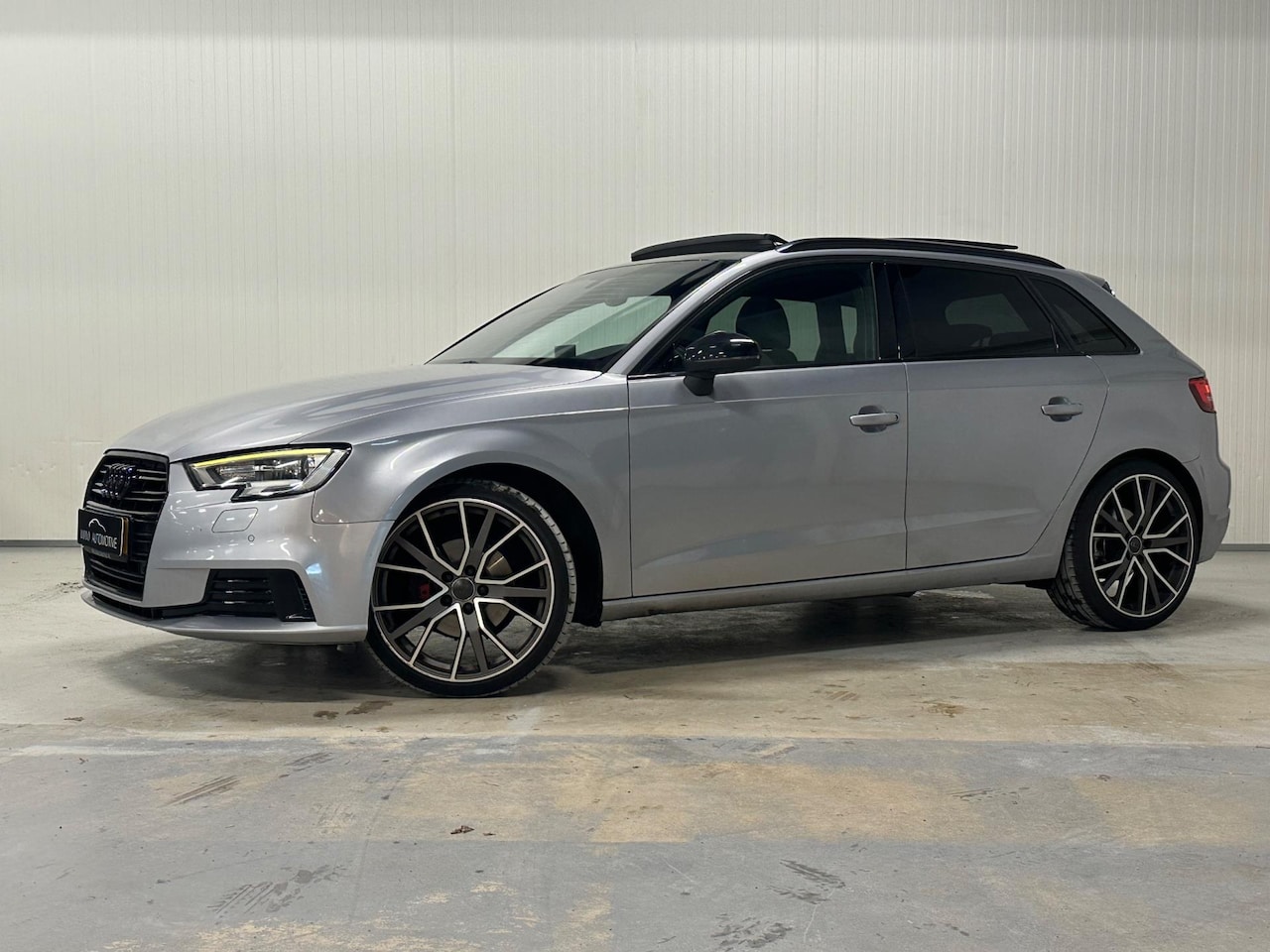 Audi A3 Sportback - 1.5 TFSI CoD Design Pro Line Plus | PANO | BLACK OPTIC | VIRTUAL DASH - AutoWereld.nl