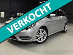 Mercedes-Benz B-klasse - 200 Ambition I Automaat I Trekhaak I Hoge instap I Cruise control I Parksens v + a I Navi