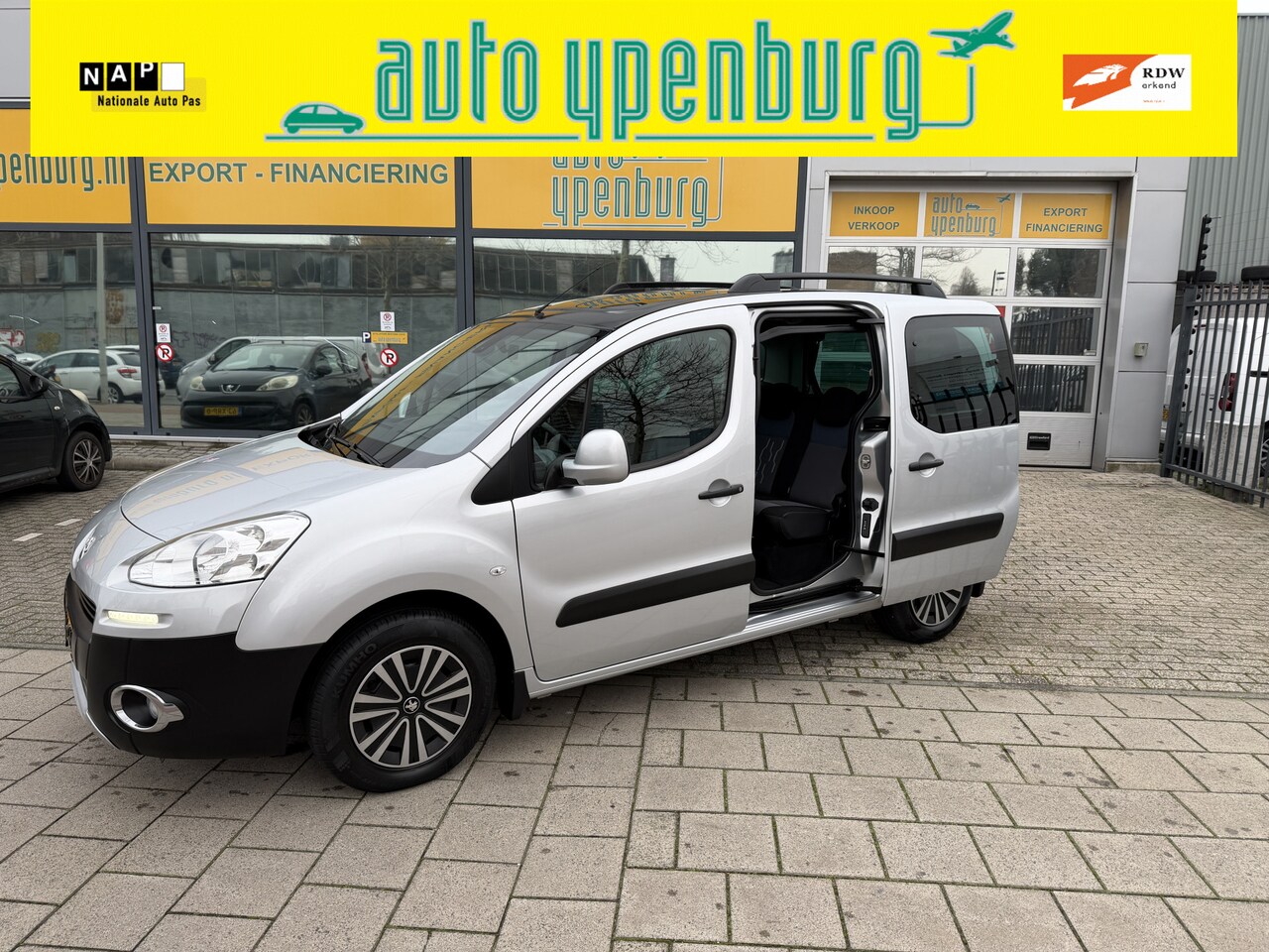 Peugeot Partner Tepee - 1.6 VTi Access * 155.484 Km * Glasdaken * Airco * - AutoWereld.nl