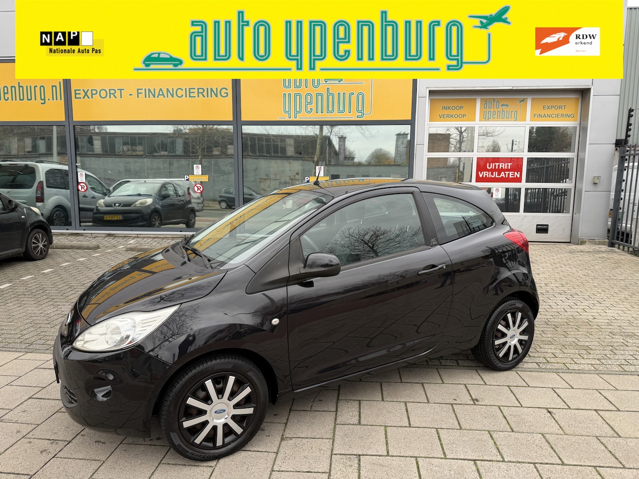 Ford Ka - 1.2 Titanium * 85.146 Km * Airco * NIEUWSTAAT * - AutoWereld.nl