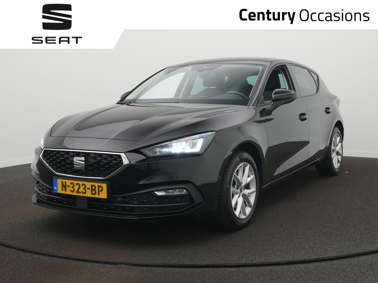 SEAT Leon - 1.0 eTSI Style Business Intense DSG / Camera / Virtual / Adap. Cruise - AutoWereld.nl