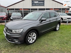 Volkswagen Tiguan - 1.5 TSI ACT Highline VIRTUAL COCKP./CARPLAY/CAMERA/MASSAGE