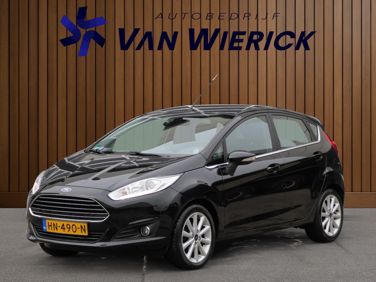 Ford Fiesta - 1.0 Titanium | Cruise | Navi | Climate Control | Parkeersensoren - AutoWereld.nl