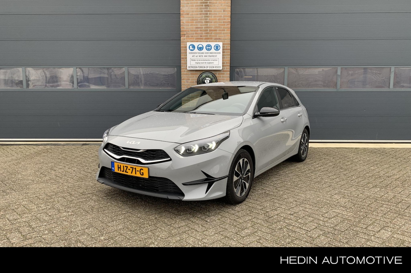 Kia Cee'd - Ceed 1.0 T-GDi Design Edition Stoel-en-Stuurverwarming | Dodehoekdetectie | Dynamische Ach - AutoWereld.nl