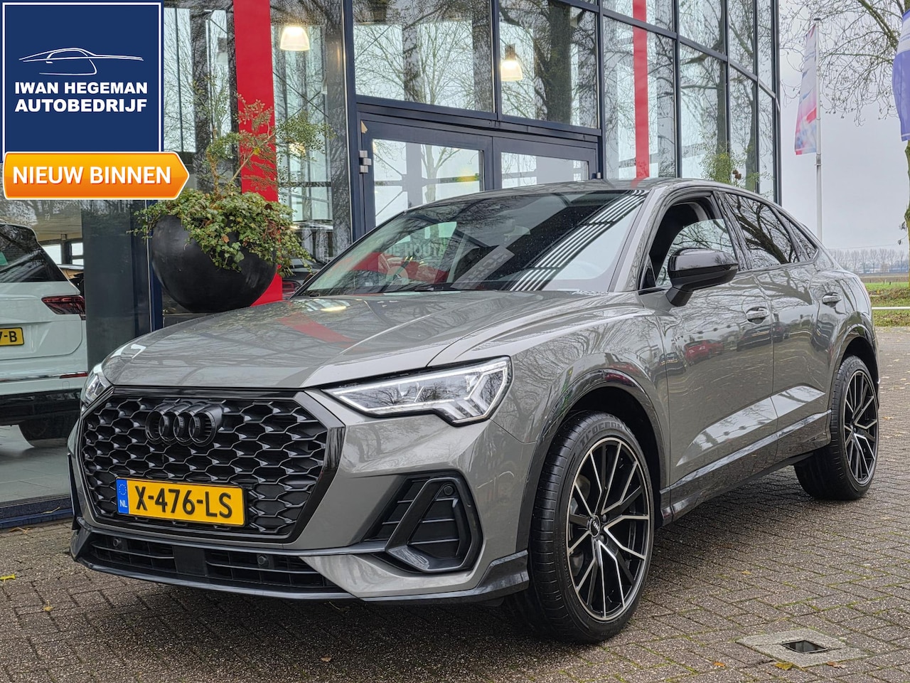 Audi Q3 Sportback - 35 TFSI Pro Line | Navigatie via Smartphone | Trekhaak | LM velgen | ECC | PDC voor + Acht - AutoWereld.nl