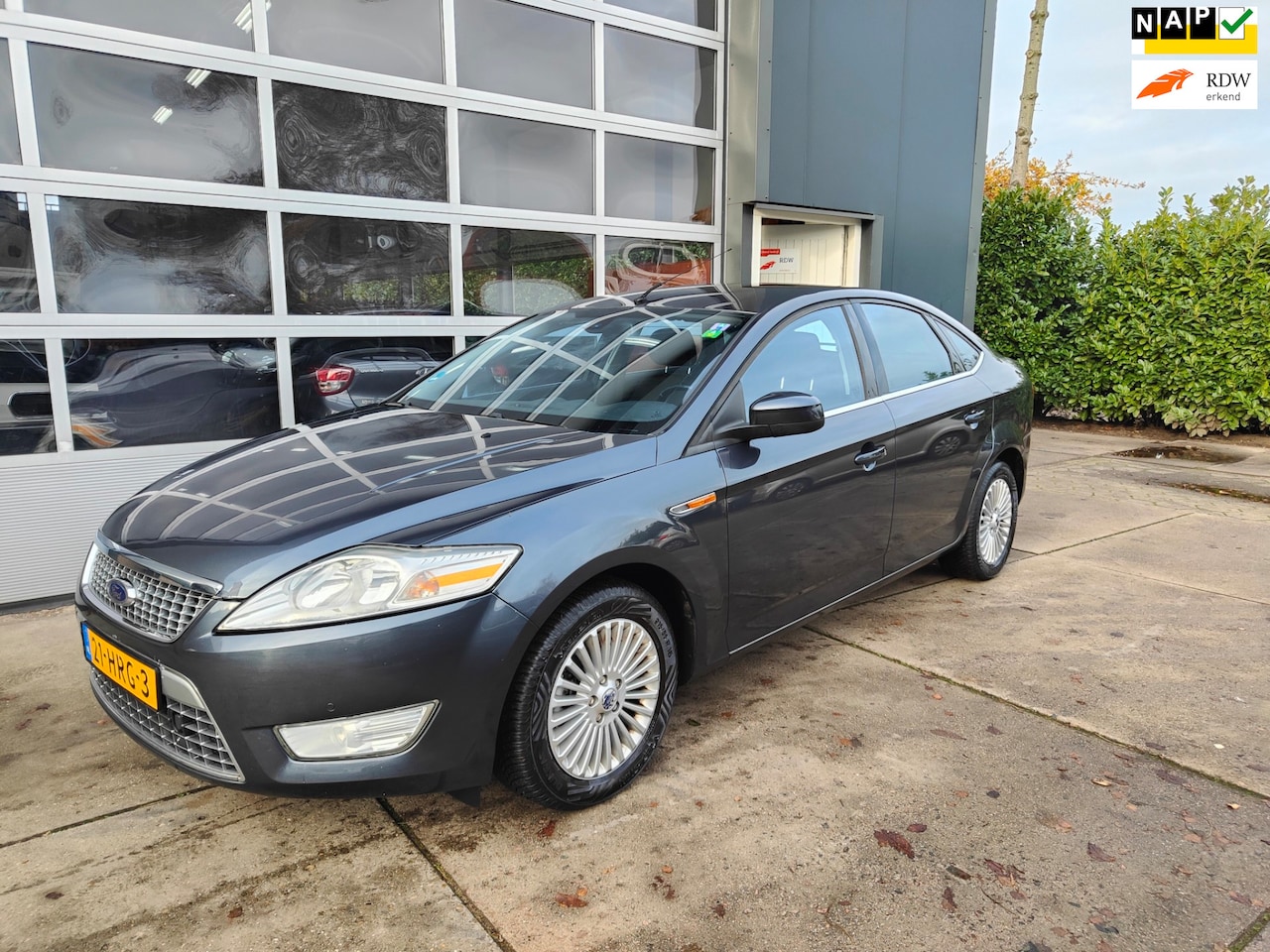 Ford Mondeo - 2.0-16V Titanium FlexiFuel 2.0-16V Titanium FlexiFuel - AutoWereld.nl