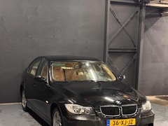 BMW 3-serie - 318i