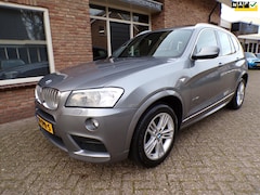 BMW X3 - XDrive28i High Executive Automaat / Leder / Panoramadak / M Pakket
