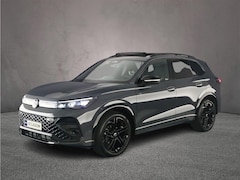 Volkswagen Tiguan - R-Line Edition 1.5 eTSI 150pk DSG Automaat Trekhaak, Adaptive cruise control, 360 camera,