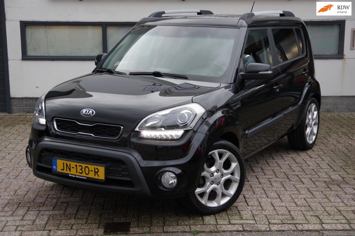 Kia Soul - 1.6 Rhythm DEALER ONDERHOUDEN/STOELVERWARMING/CAMERA/PDC - AutoWereld.nl