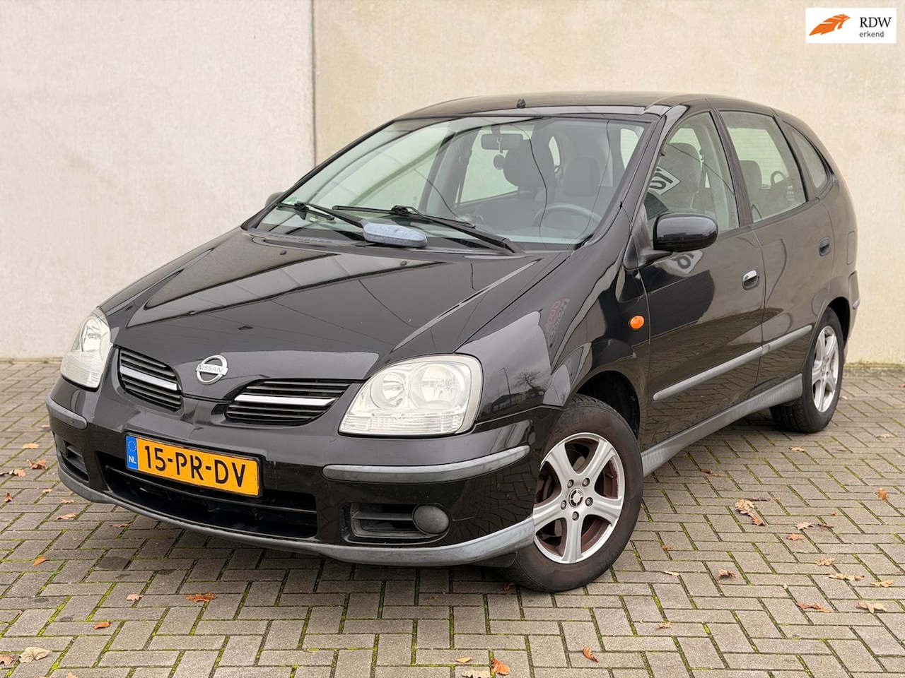 Nissan Almera Tino - 1.8 Visia Clima Trekhaak Camera Cruise 15'' - AutoWereld.nl