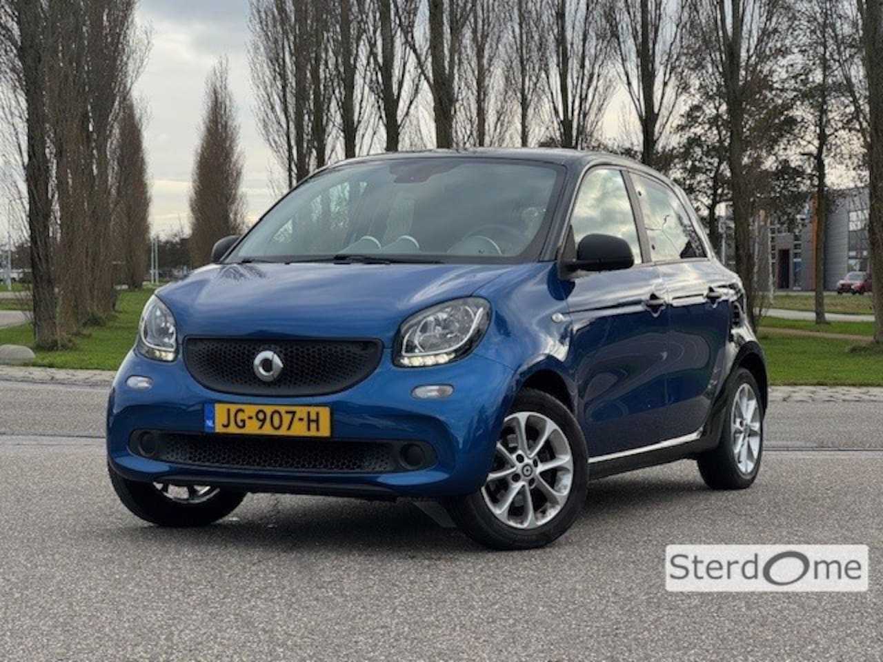Smart Forfour - 1.0 Pure l Airco l Audio l Bluetooth l Cruise Controle l Elektr. ramen l Centrale deurverg - AutoWereld.nl