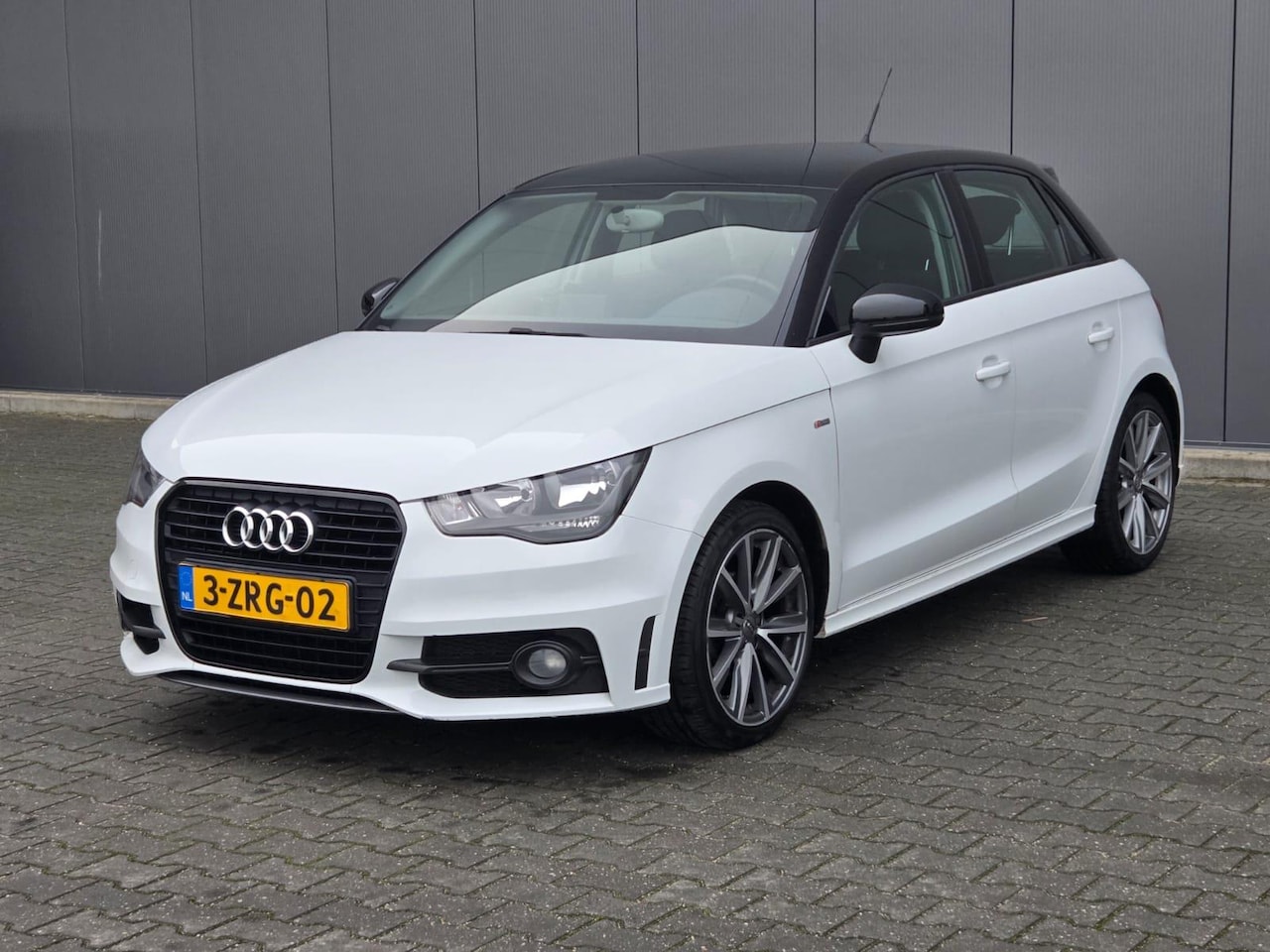 Audi A1 Sportback - 1.2 TFSI Admired 1.2 TFSI Admired - AutoWereld.nl